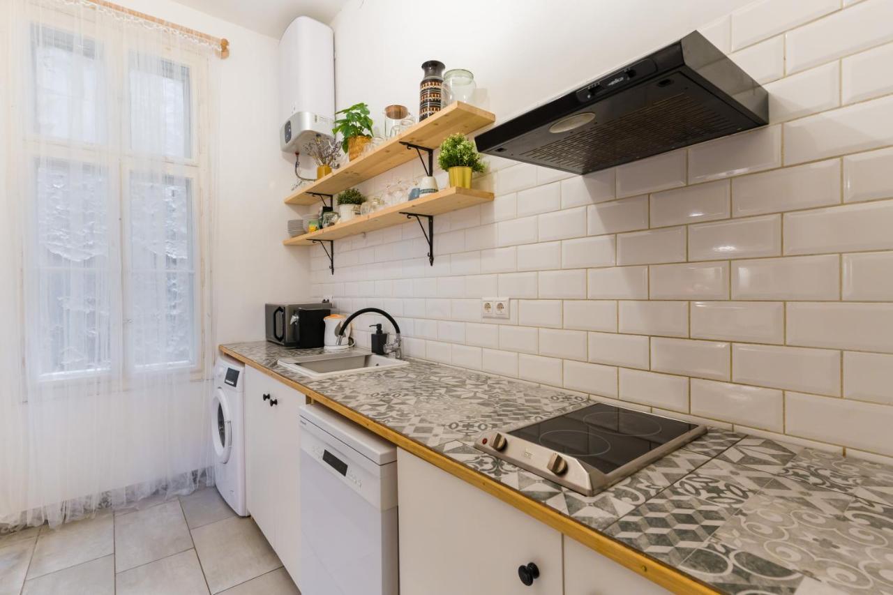Westend Apartment Budapest Exterior foto